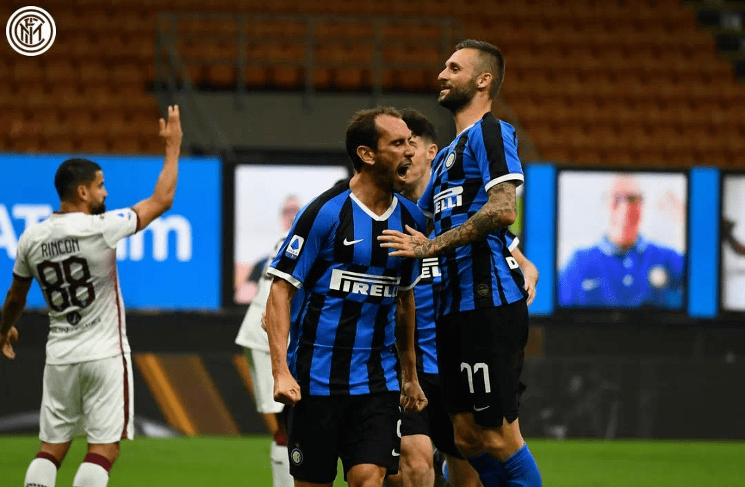  国际米兰防线失误不敌弱旅  