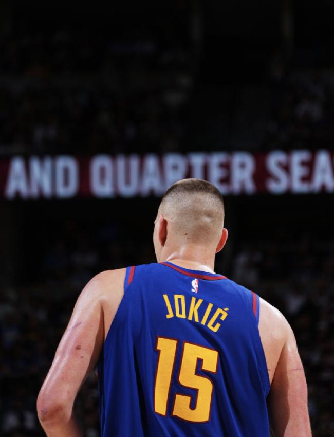  约基奇27+15+12再斩三双  