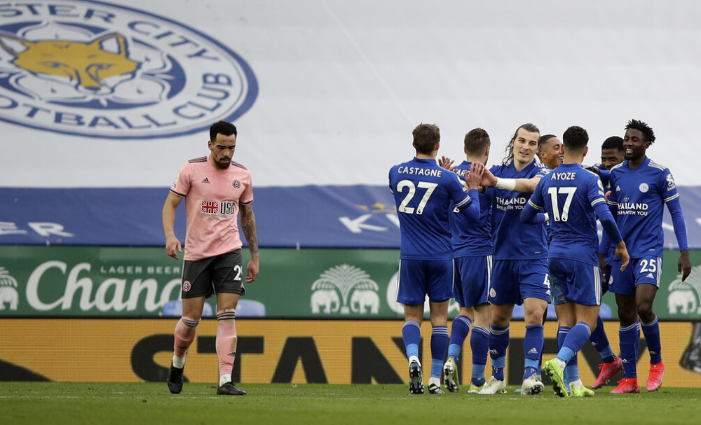  热刺锋霸戴帽改写队史纪录  